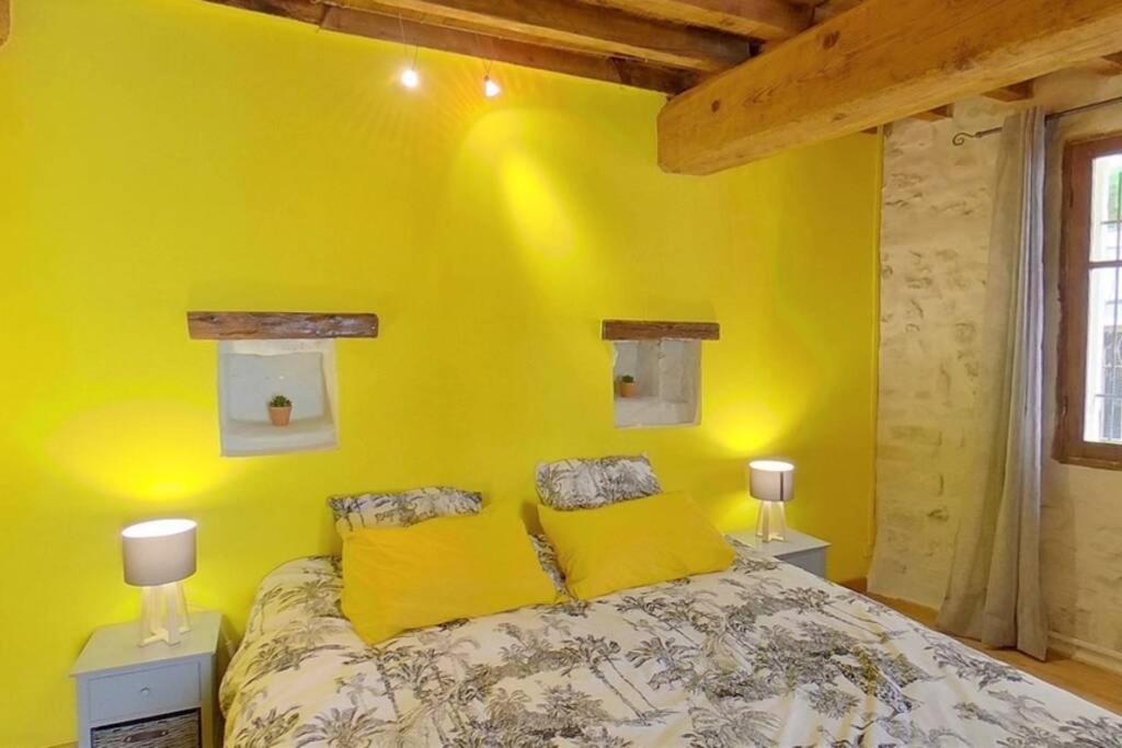 Appartamento Maison De Charme Dans Le Centre Historique , Wifi Clim 6 Pers Calme Et Confort Arles Esterno foto