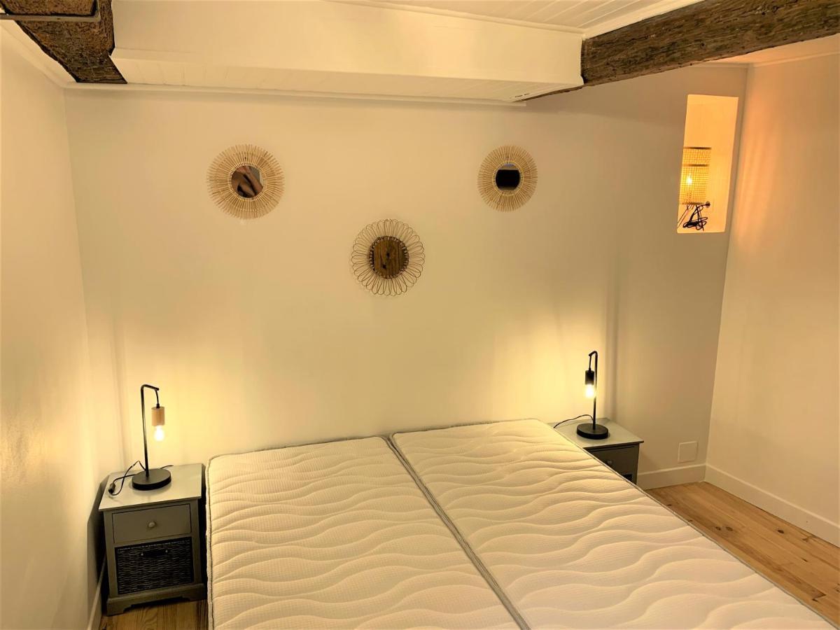 Appartamento Maison De Charme Dans Le Centre Historique , Wifi Clim 6 Pers Calme Et Confort Arles Esterno foto